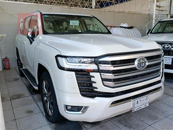 Toyota for sale in Iraq